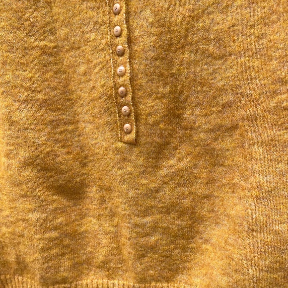 Sezane Sweater - Picture 4 of 8